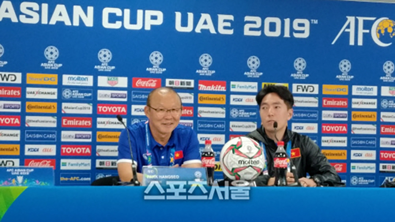 HLV Park Hang Seo buồn khi để Iraq thắng phút cuối Việt Nam 2-3 Iraq, ket qua Việt Nam 2-3 Iraq, ti so Việt Nam 2-3 Iraq, video ban thang Việt Nam 2-3 Iraq